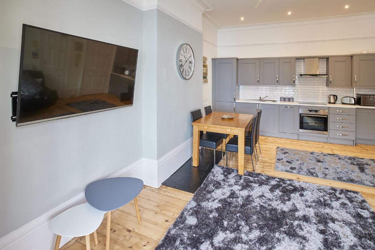 Apartment 3, Khyber Lodge Apartments Whitby Kültér fotó