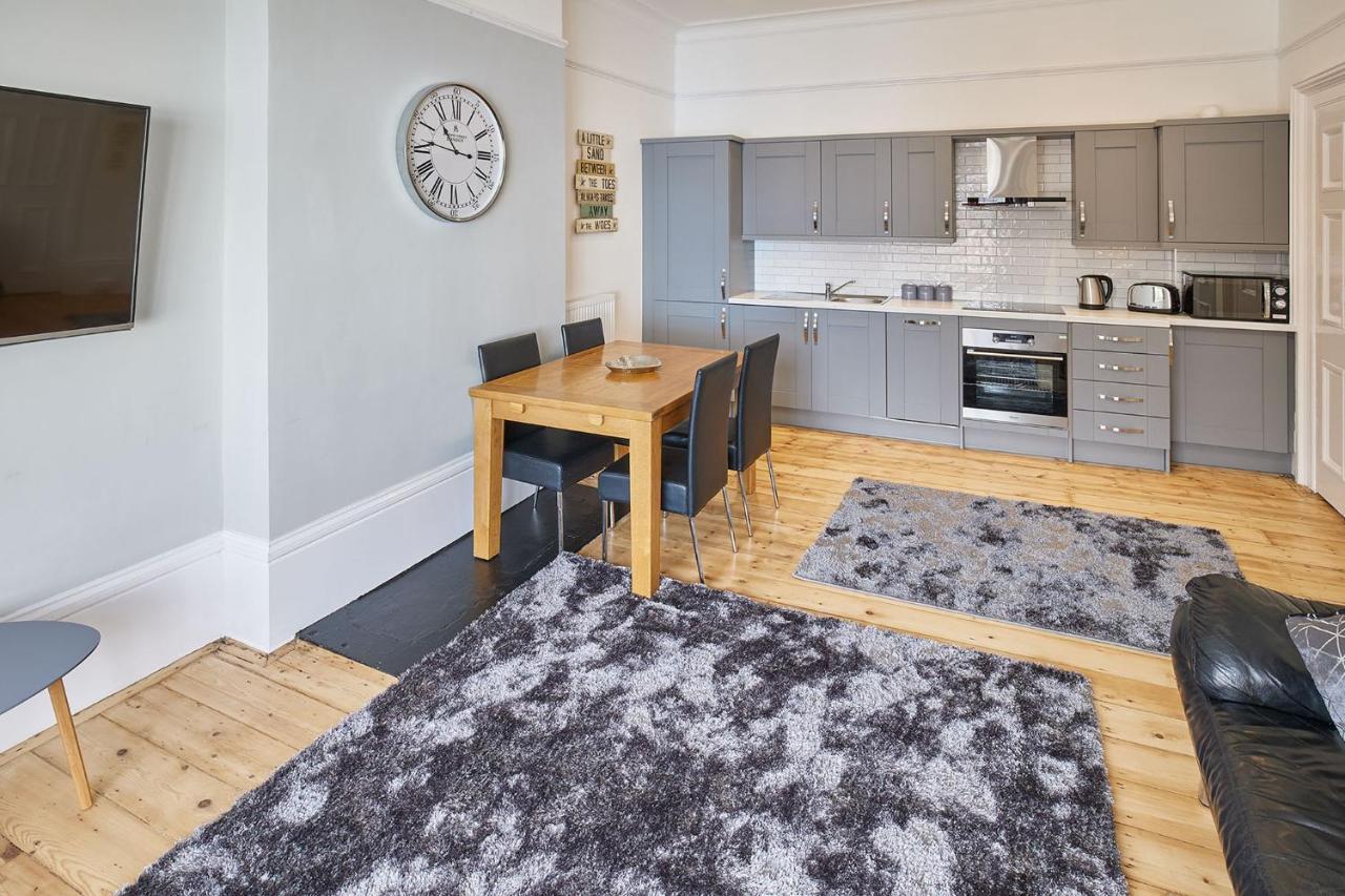 Apartment 3, Khyber Lodge Apartments Whitby Kültér fotó
